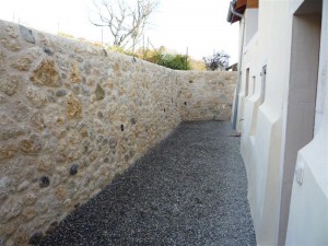  - Mur de soutènement en pierres